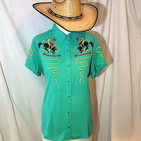 Double D Ranch Tops Double D Ranch Yoakum Texas Short Cotton Blouse